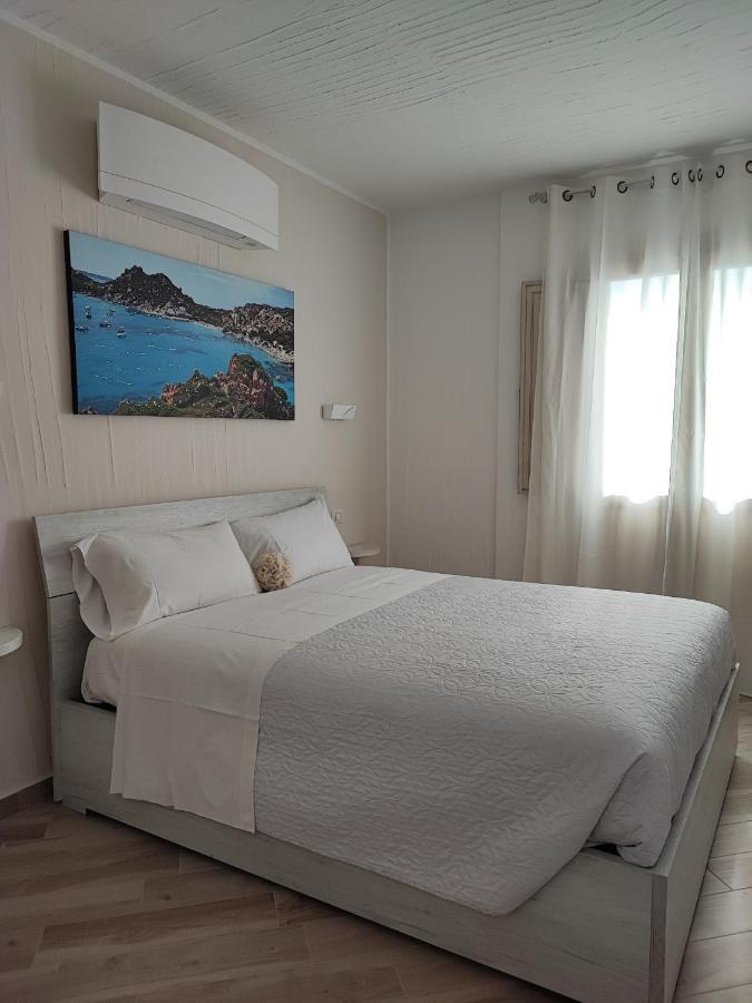 オルビア Antica Isola Bed & Breakfast エクステリア 写真