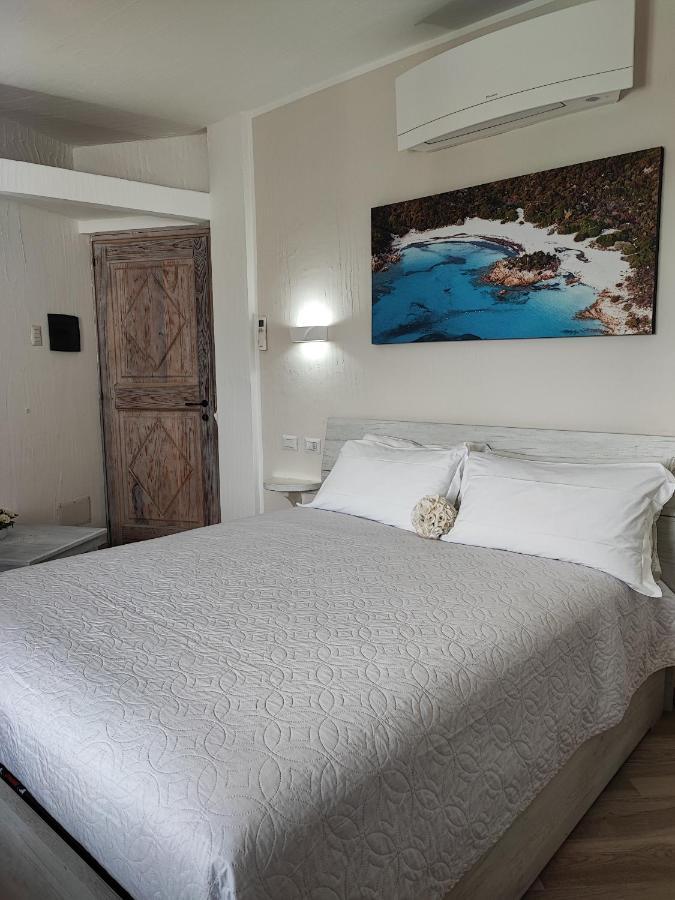 オルビア Antica Isola Bed & Breakfast エクステリア 写真