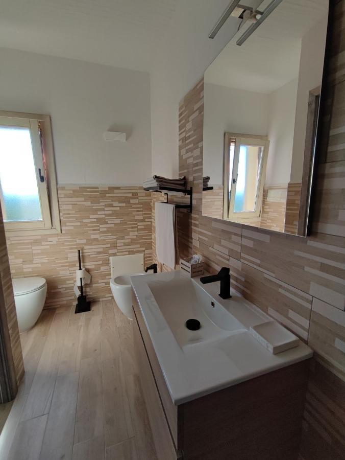 オルビア Antica Isola Bed & Breakfast エクステリア 写真