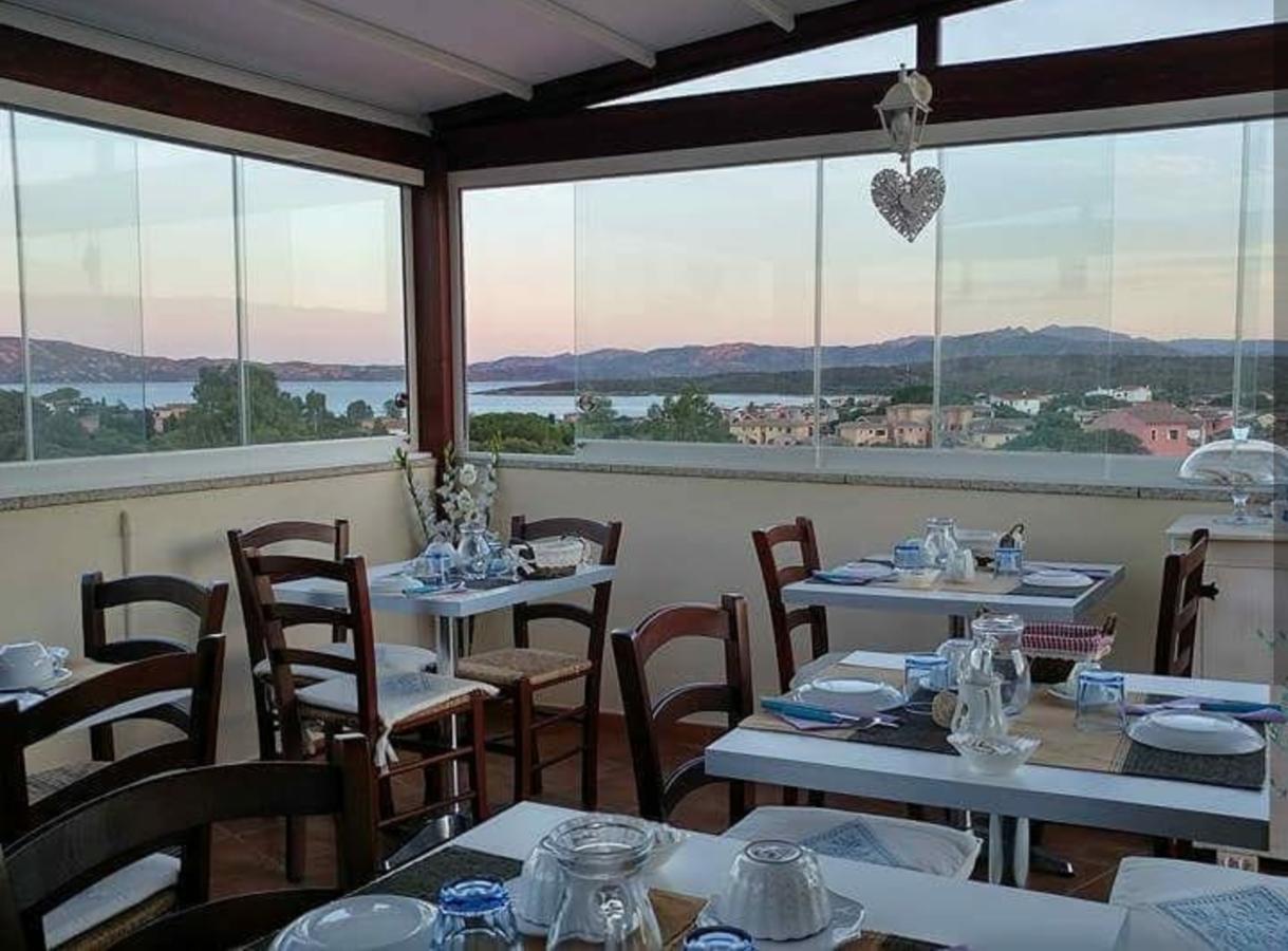 オルビア Antica Isola Bed & Breakfast エクステリア 写真