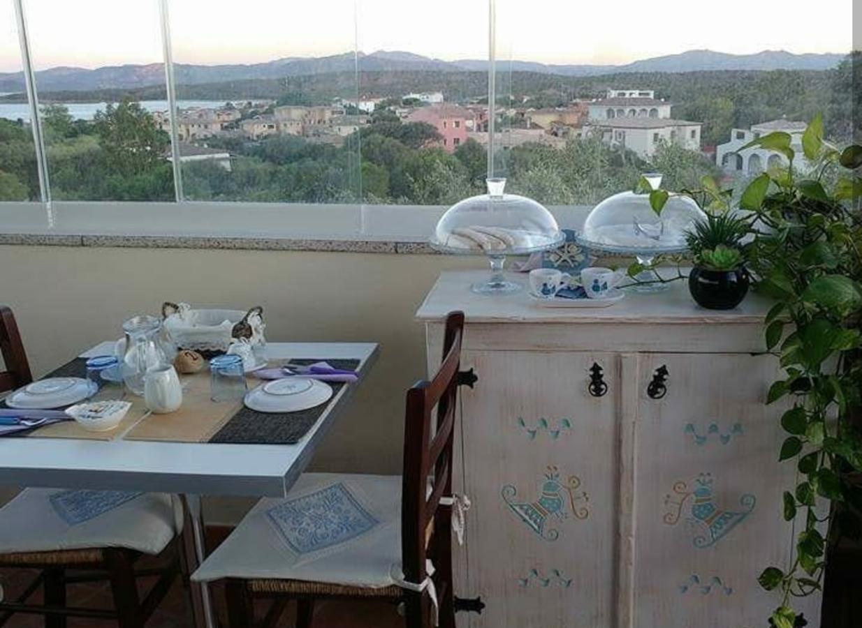 オルビア Antica Isola Bed & Breakfast エクステリア 写真